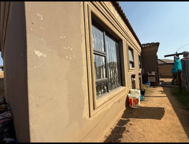 3 BEDROOM HOUSE FOR SALE IN VANDERBIJLPARK CE 3